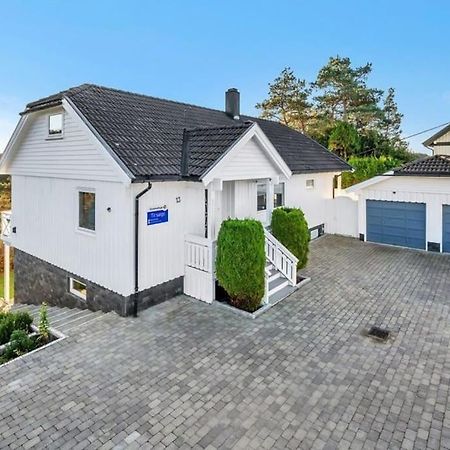 Nodeland Romslig Og Fin Leilighet 17 Min Til Kristiansand Centrum المظهر الخارجي الصورة