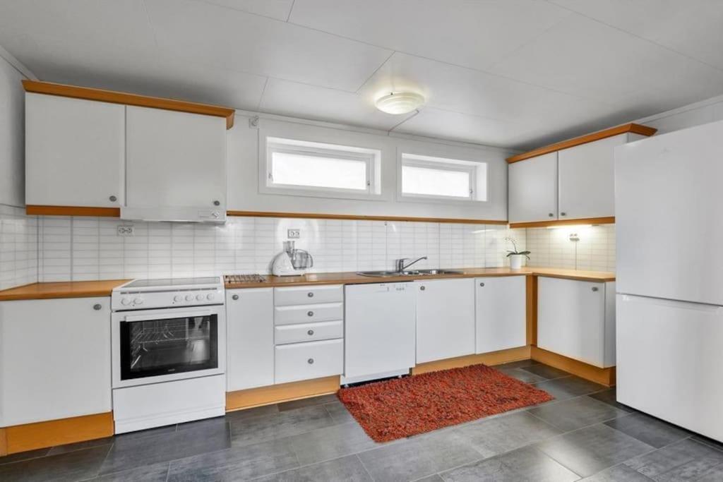 Nodeland Romslig Og Fin Leilighet 17 Min Til Kristiansand Centrum المظهر الخارجي الصورة